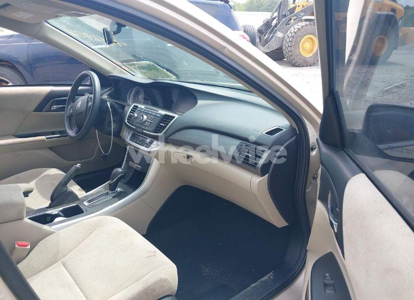 Photo 5 of 2013 Honda Accord LX (VIN 1HGCR2F30DA155567)