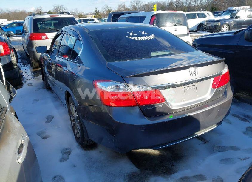 Photo 3 of 2013 Honda Accord LX (VIN 1HGCR2F30DA158548)