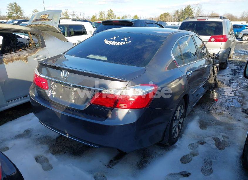 Photo 4 of 2013 Honda Accord LX (VIN 1HGCR2F30DA158548)