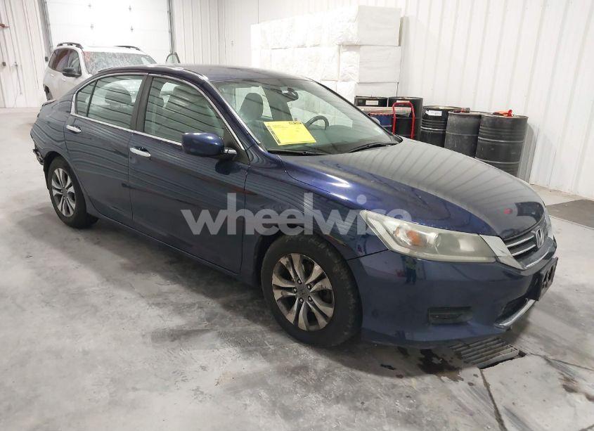 2013 Honda Accord LX (VIN 1HGCR2F30DA210776) main photo