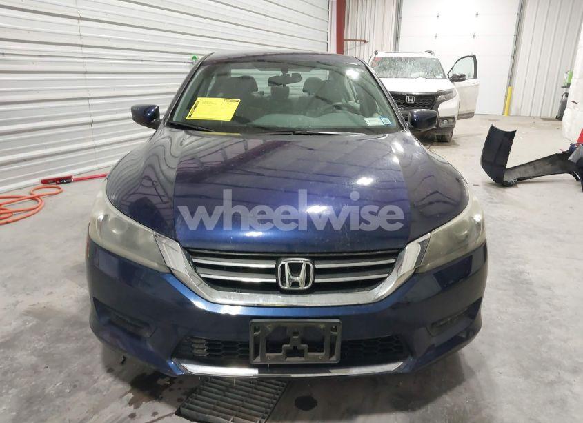Photo 12 of 2013 Honda Accord LX (VIN 1HGCR2F30DA210776)