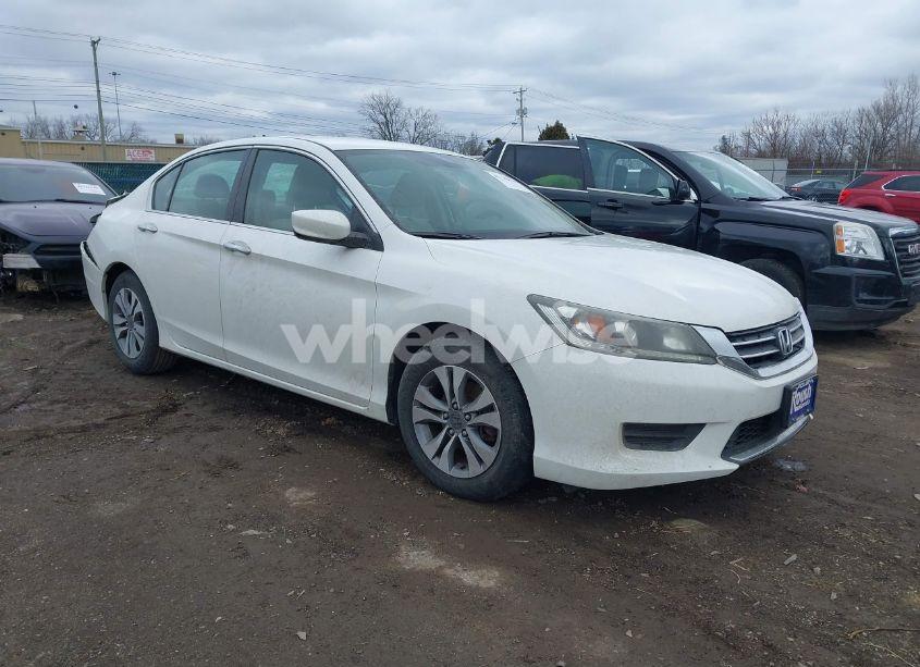 2013 Honda Accord LX (VIN 1HGCR2F30DA226539) main photo