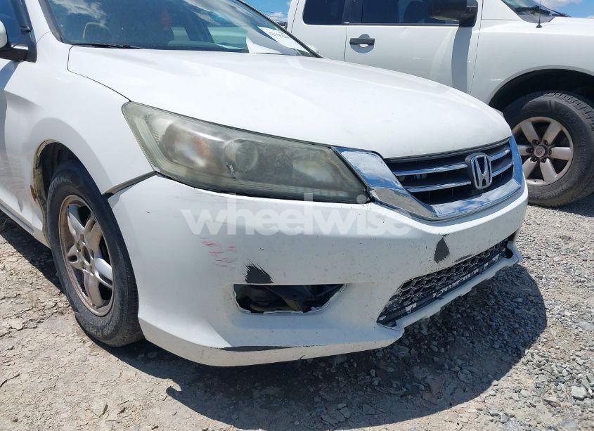 Photo 18 of 2013 Honda Accord LX (VIN 1HGCR2F30DA244667)