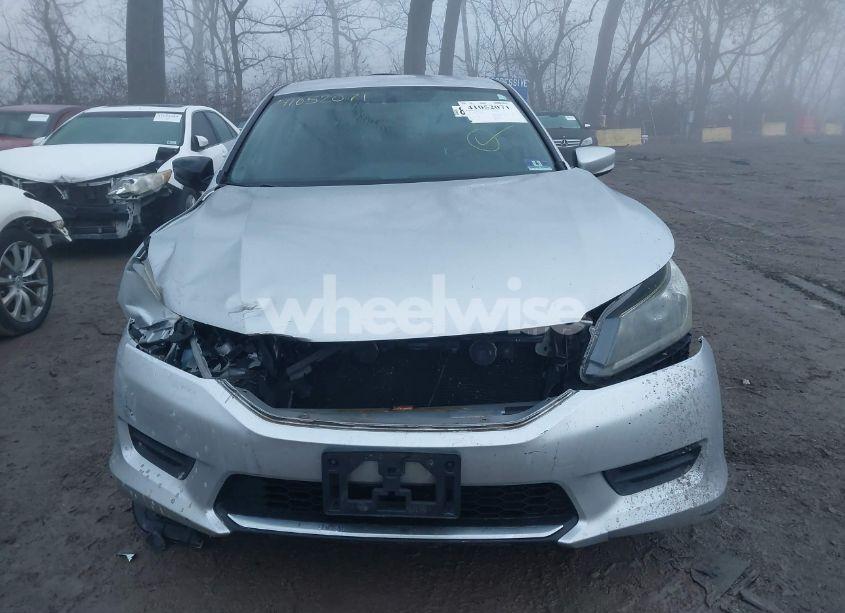 Photo 12 of 2013 Honda Accord LX (VIN 1HGCR2F30DA262621)