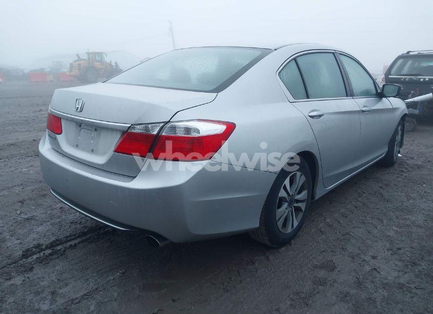 Photo 4 of 2013 Honda Accord LX (VIN 1HGCR2F30DA262621)