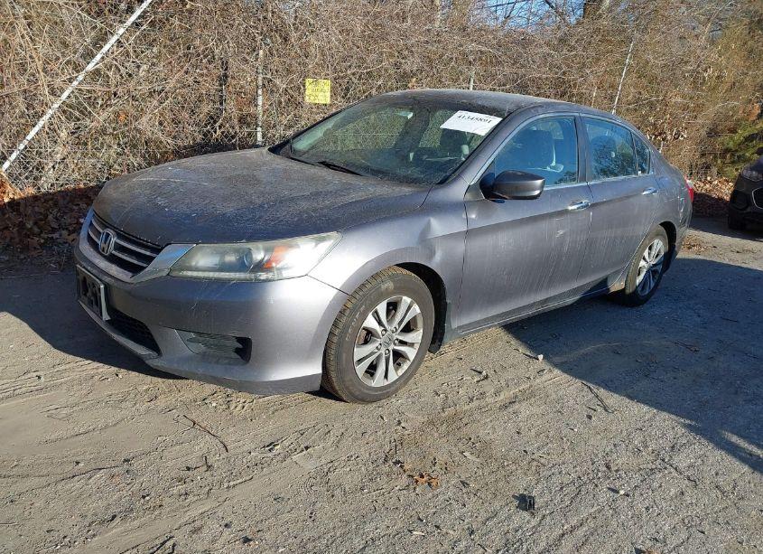 Photo 2 of 2014 Honda Accord LX (VIN 1HGCR2F30EA012197)