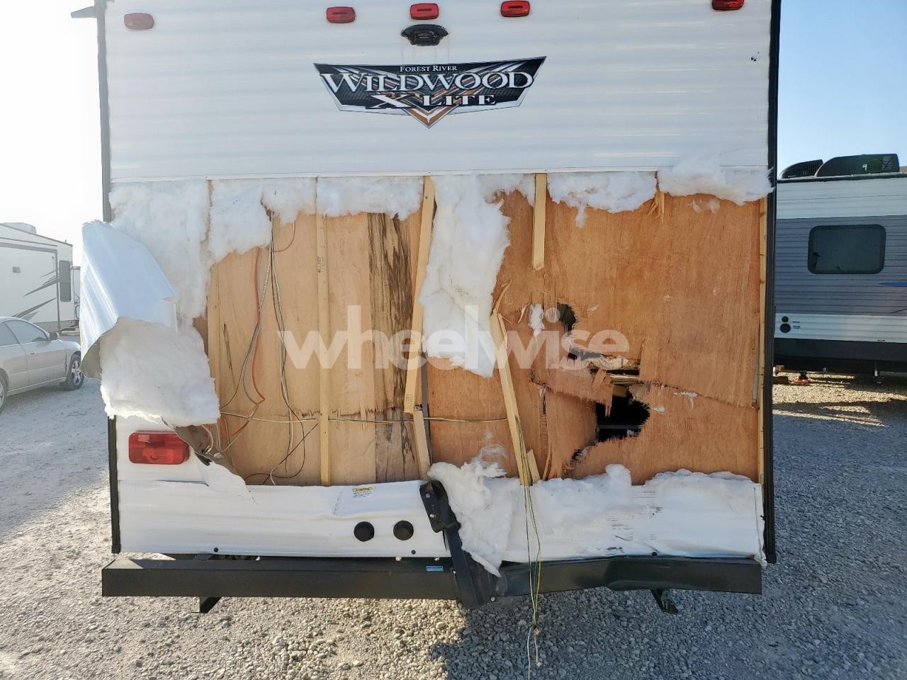 Photo 9 of 2021 WILD TRV TRL - camper N/A (VIN 1HGCR2F30EA032210)