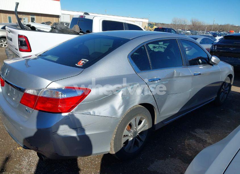 Photo 13 of 2014 Honda Accord LX (VIN 1HGCR2F30EA049704)