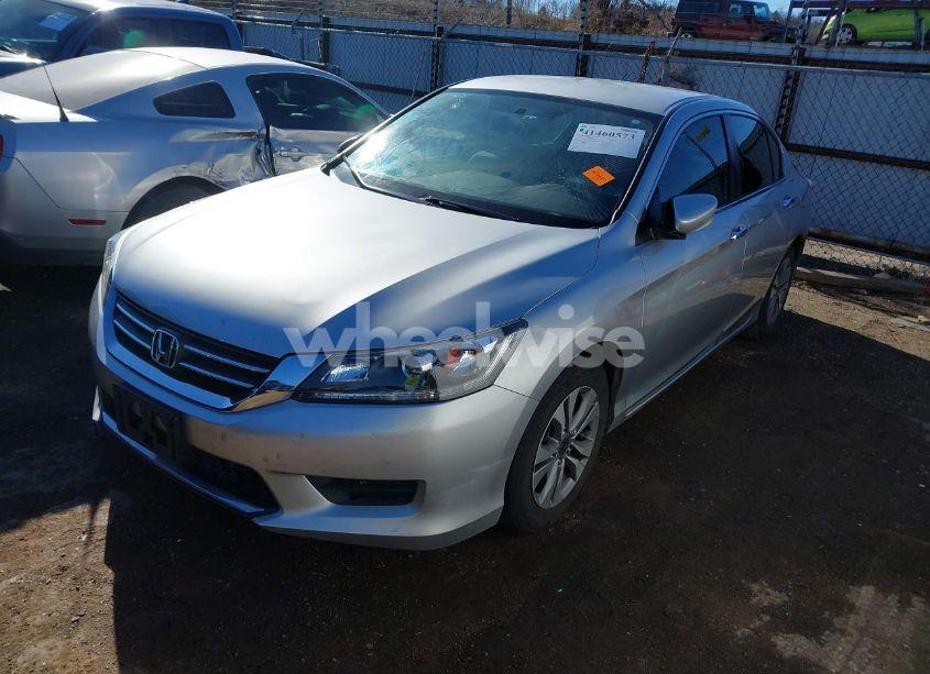 Photo 2 of 2014 Honda Accord LX (VIN 1HGCR2F30EA049704)