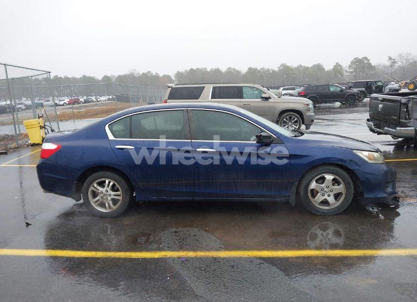Photo 13 of 2014 Honda Accord LX (VIN 1HGCR2F30EA117466)