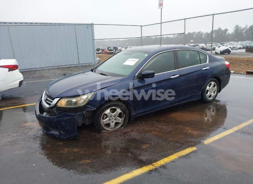Photo 2 of 2014 Honda Accord LX (VIN 1HGCR2F30EA117466)