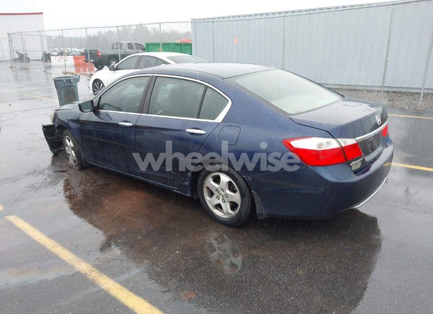 Photo 3 of 2014 Honda Accord LX (VIN 1HGCR2F30EA117466)