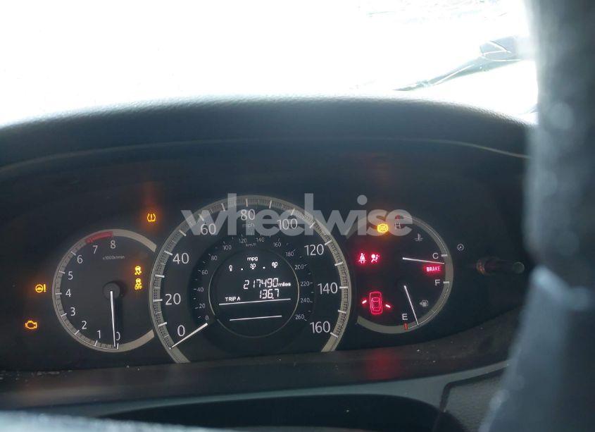 Photo 16 of 2014 Honda Accord LX (VIN 1HGCR2F30EA209919)