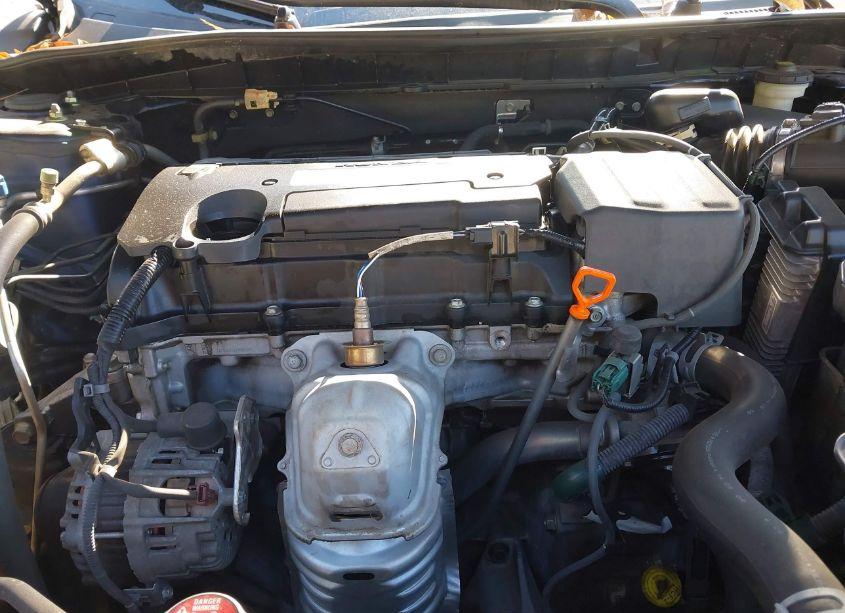 Photo 10 of 2014 Honda Accord LX (VIN 1HGCR2F30EA238269)