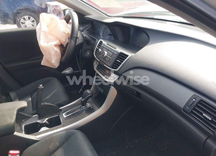 Photo 5 of 2014 Honda Accord LX (VIN 1HGCR2F30EA299136)