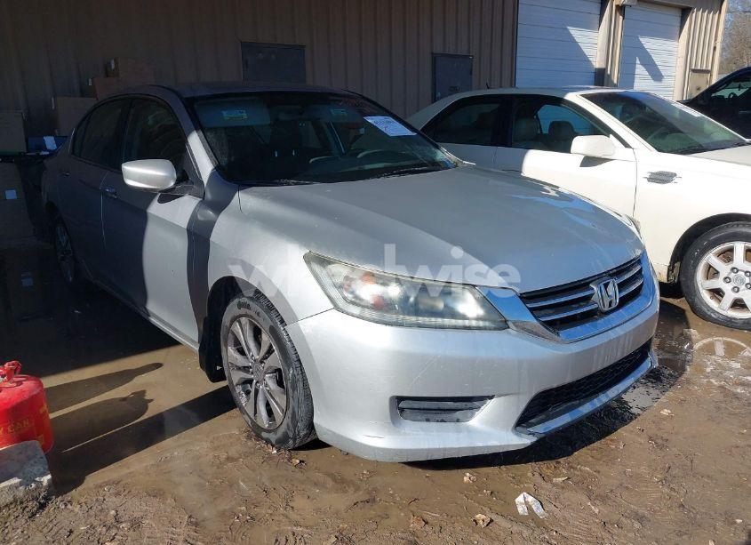 2014 Honda Accord LX (VIN 1HGCR2F30EA300284) main photo