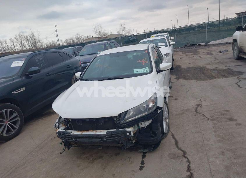 Photo 13 of 2014 Honda Accord LX (VIN 1HGCR2F30EA800302)