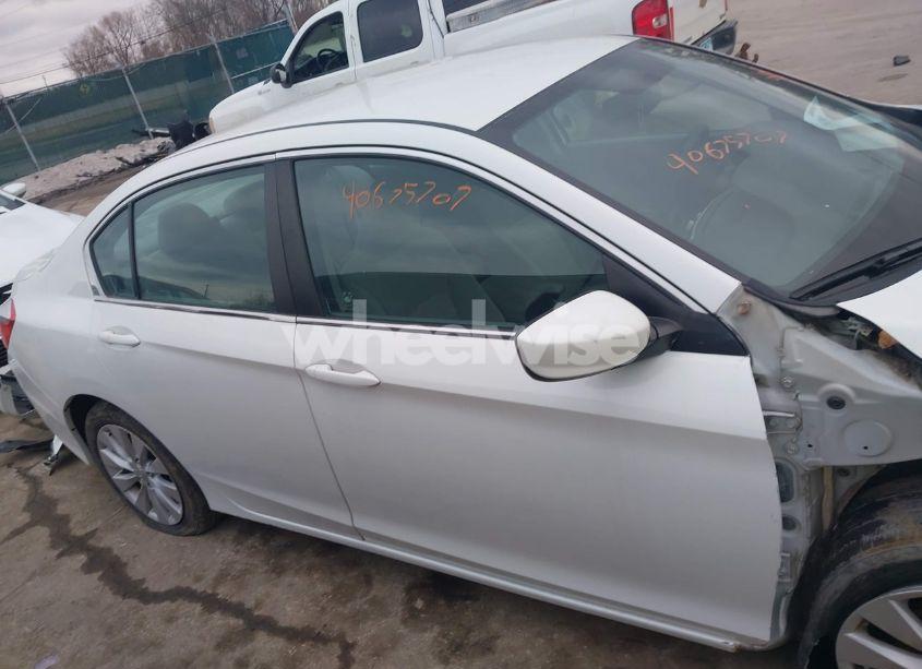 Photo 14 of 2014 Honda Accord LX (VIN 1HGCR2F30EA800302)