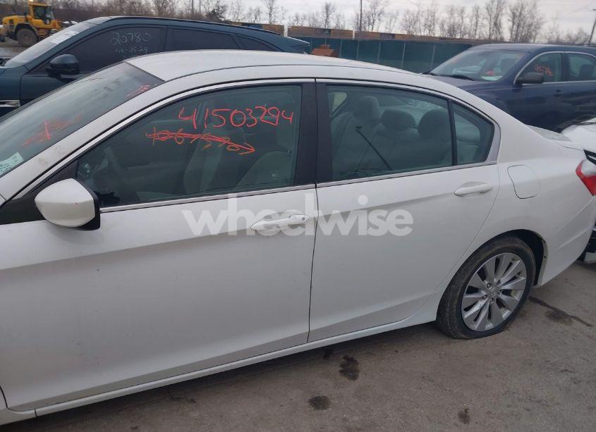 Photo 15 of 2014 Honda Accord LX (VIN 1HGCR2F30EA800302)