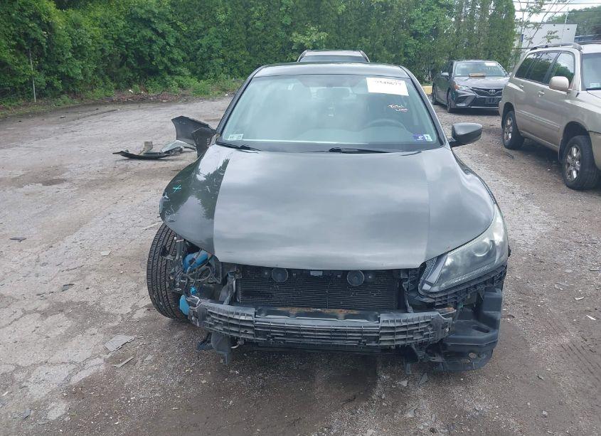 Photo 13 of 2015 Honda Accord LX (VIN 1HGCR2F30FA002545)