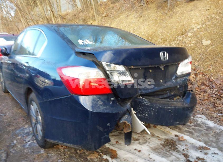 Photo 12 of 2015 Honda Accord LX (VIN 1HGCR2F30FA028627)