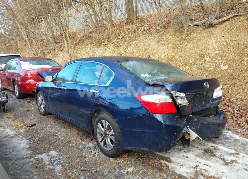 Photo 3 of 2015 Honda Accord LX (VIN 1HGCR2F30FA028627)