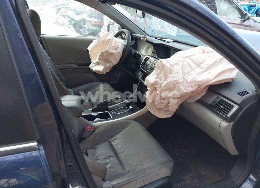 Photo 5 of 2015 Honda Accord LX (VIN 1HGCR2F30FA028627)