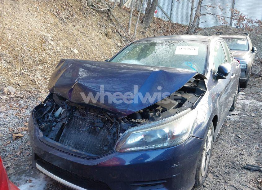 Photo 6 of 2015 Honda Accord LX (VIN 1HGCR2F30FA028627)