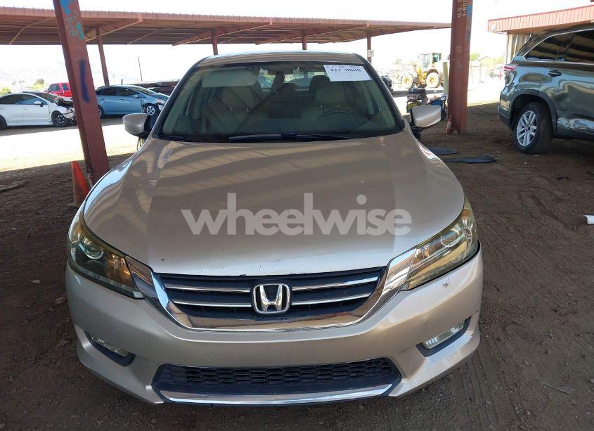 Photo 12 of 2015 Honda Accord LX (VIN 1HGCR2F30FA066682)