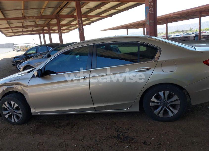 Photo 14 of 2015 Honda Accord LX (VIN 1HGCR2F30FA066682)