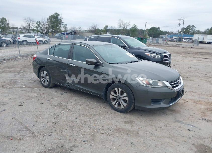2015 Honda Accord LX (VIN 1HGCR2F30FA071803) main photo