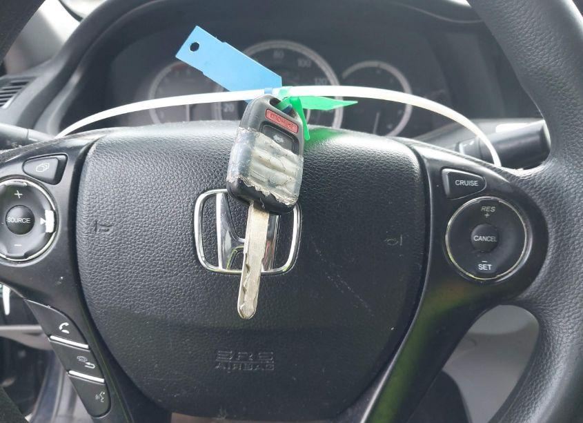 Photo 11 of 2015 Honda Accord LX (VIN 1HGCR2F30FA072577)