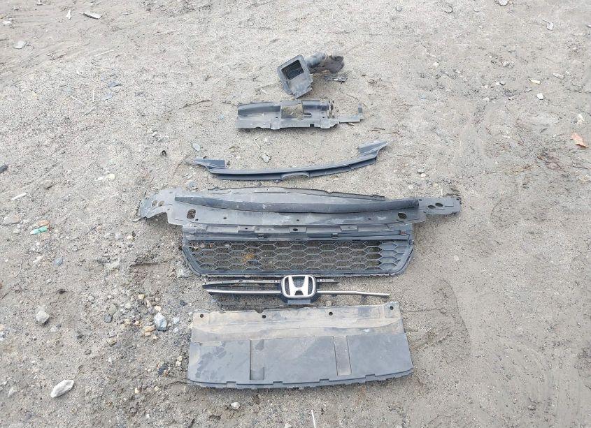 Photo 12 of 2015 Honda Accord LX (VIN 1HGCR2F30FA072577)