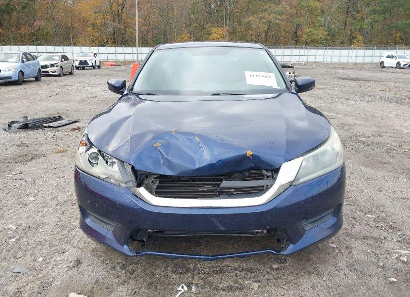 Photo 6 of 2015 Honda Accord LX (VIN 1HGCR2F30FA072577)