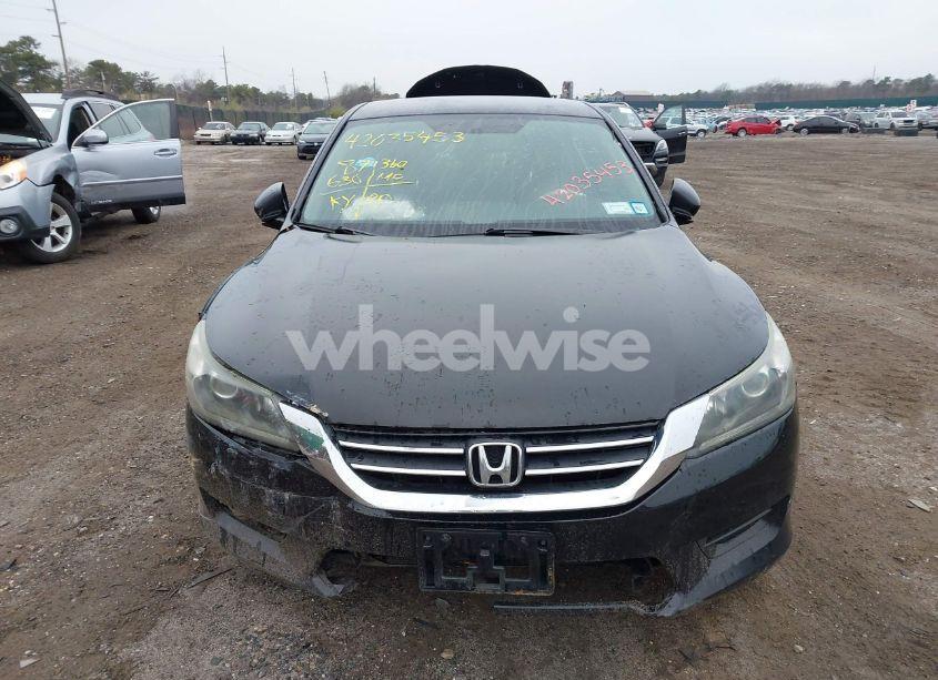 Photo 12 of 2015 Honda Accord LX (VIN 1HGCR2F30FA098774)