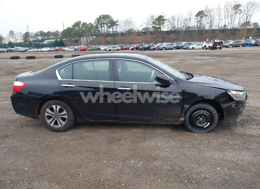 Photo 13 of 2015 Honda Accord LX (VIN 1HGCR2F30FA098774)