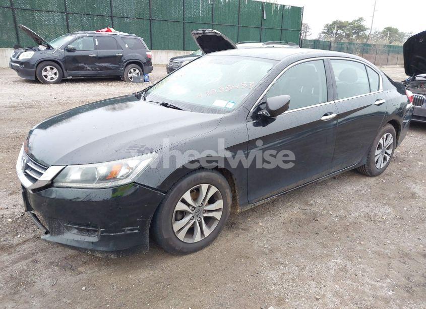 Photo 2 of 2015 Honda Accord LX (VIN 1HGCR2F30FA098774)