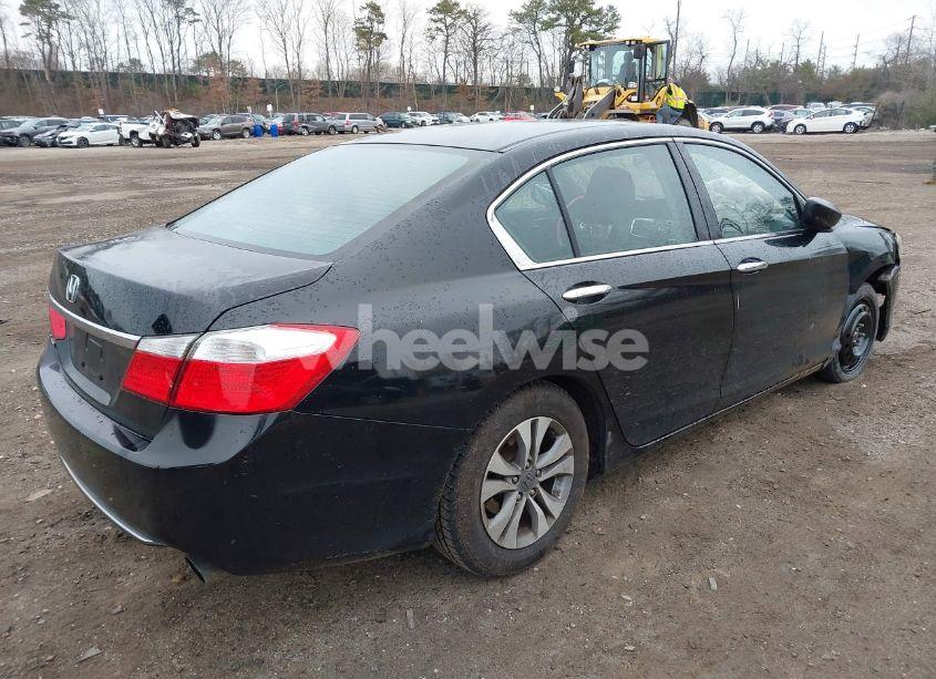 Photo 4 of 2015 Honda Accord LX (VIN 1HGCR2F30FA098774)