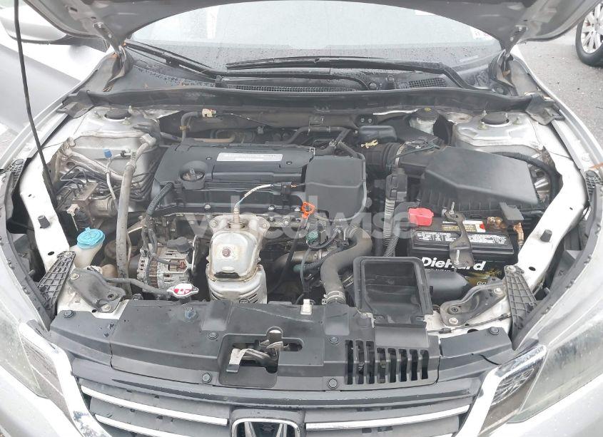 Photo 10 of 2015 Honda Accord LX (VIN 1HGCR2F30FA103472)