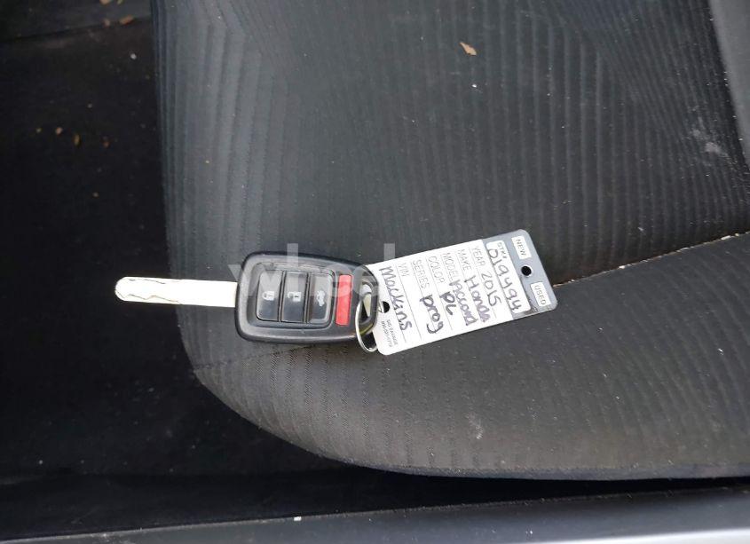 Photo 11 of 2015 Honda Accord LX (VIN 1HGCR2F30FA105223)