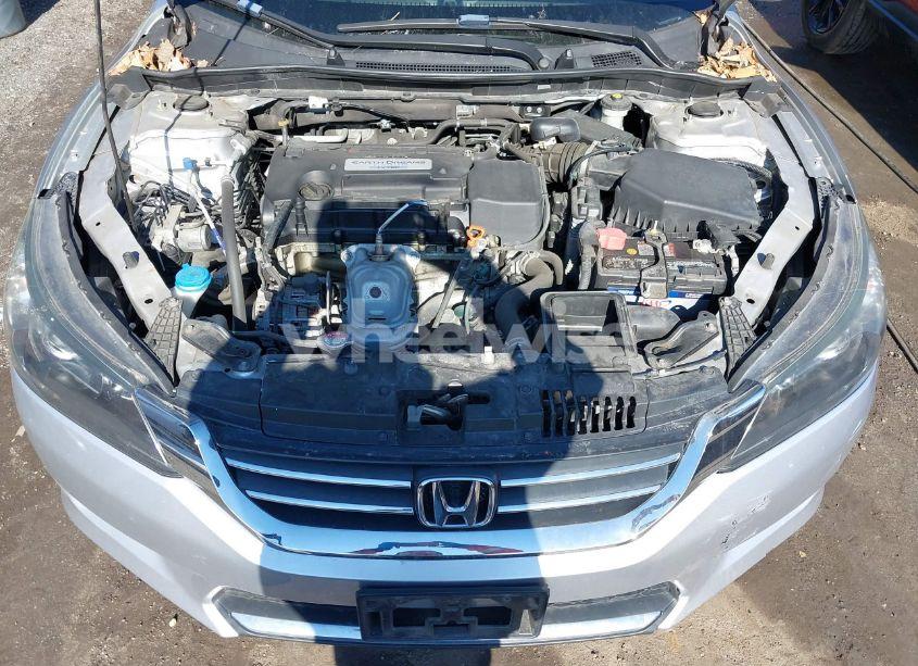 Photo 10 of 2015 Honda Accord LX (VIN 1HGCR2F30FA138416)