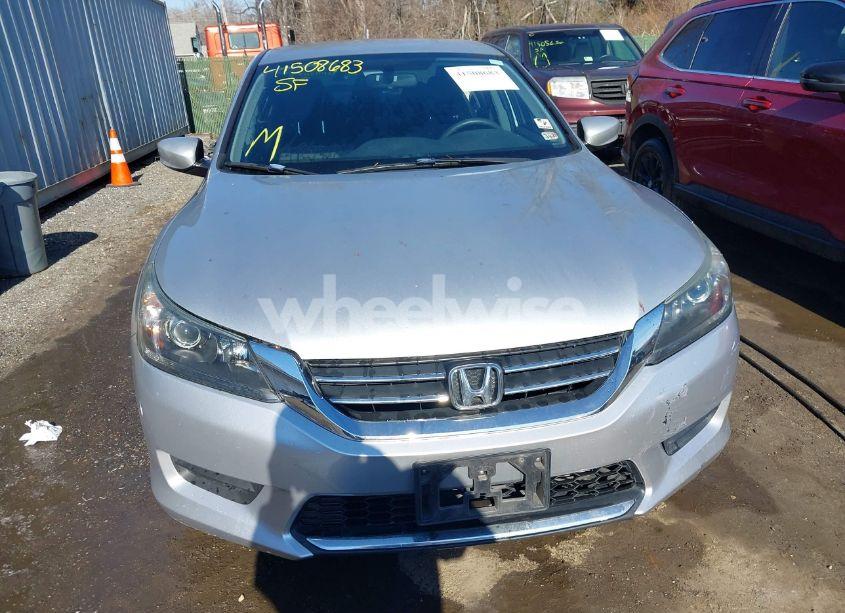 Photo 13 of 2015 Honda Accord LX (VIN 1HGCR2F30FA138416)