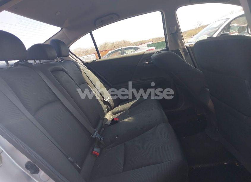 Photo 8 of 2015 Honda Accord LX (VIN 1HGCR2F30FA152350)