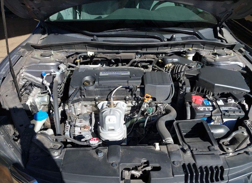 Photo 10 of 2015 Honda Accord LX (VIN 1HGCR2F30FA168631)