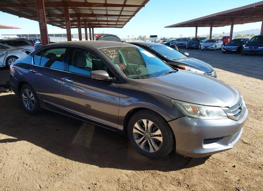 Photo 13 of 2015 Honda Accord LX (VIN 1HGCR2F30FA168631)