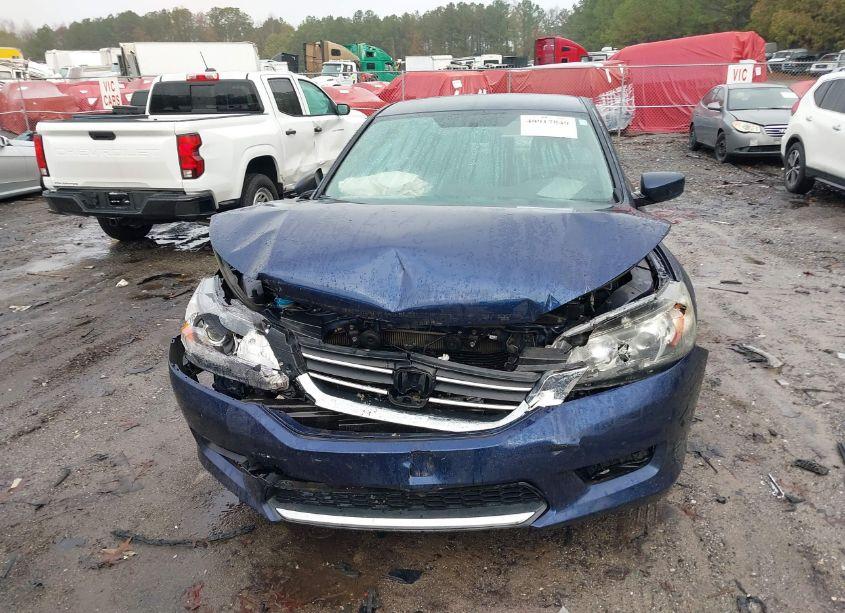 Photo 12 of 2015 Honda Accord LX (VIN 1HGCR2F30FA170900)