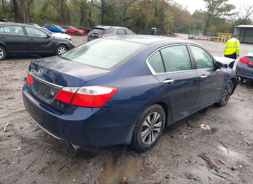 Photo 4 of 2015 Honda Accord LX (VIN 1HGCR2F30FA170900)