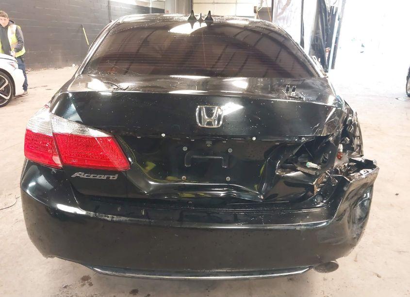 Photo 17 of 2015 Honda Accord LX (VIN 1HGCR2F30FA214877)