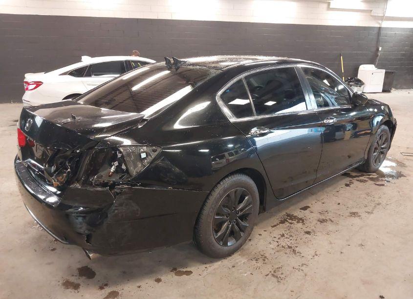 Photo 6 of 2015 Honda Accord LX (VIN 1HGCR2F30FA214877)