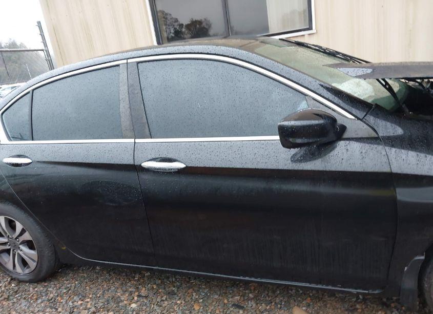 Photo 13 of 2015 Honda Accord LX (VIN 1HGCR2F30FA215026)